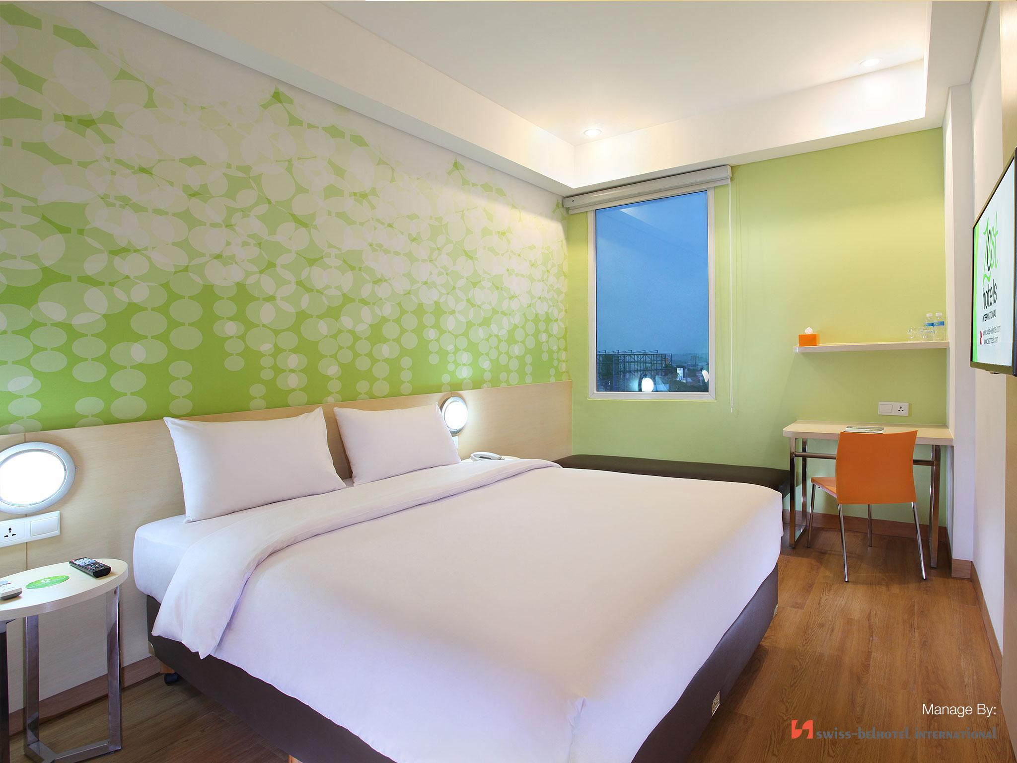 Zest Airport Jakarta By Swiss-Belhotel International Tangerang Esterno foto