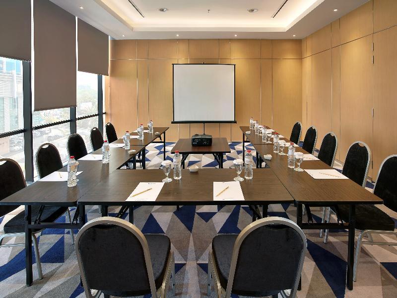 Zest Airport Jakarta By Swiss-Belhotel International Tangerang Esterno foto