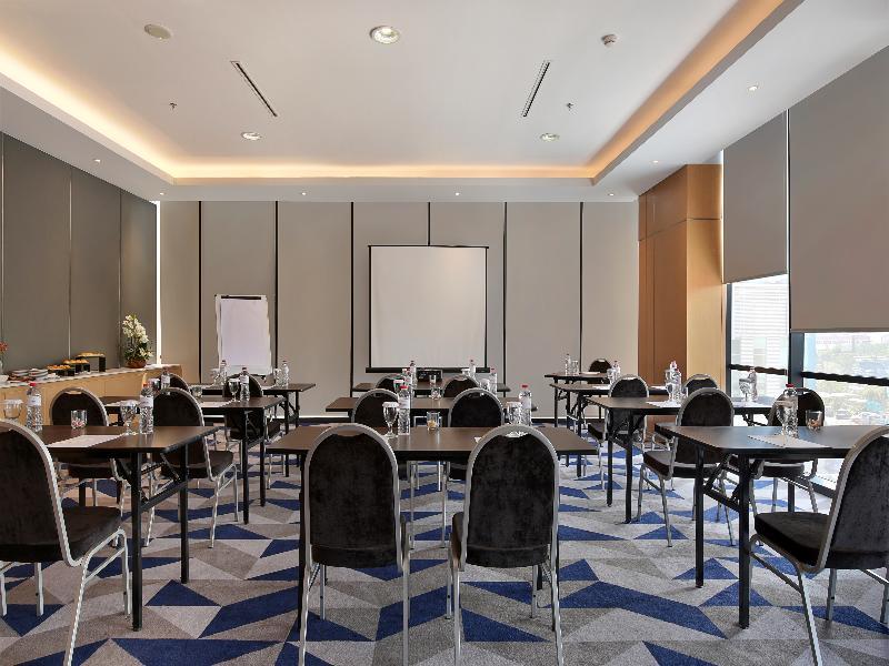 Zest Airport Jakarta By Swiss-Belhotel International Tangerang Esterno foto