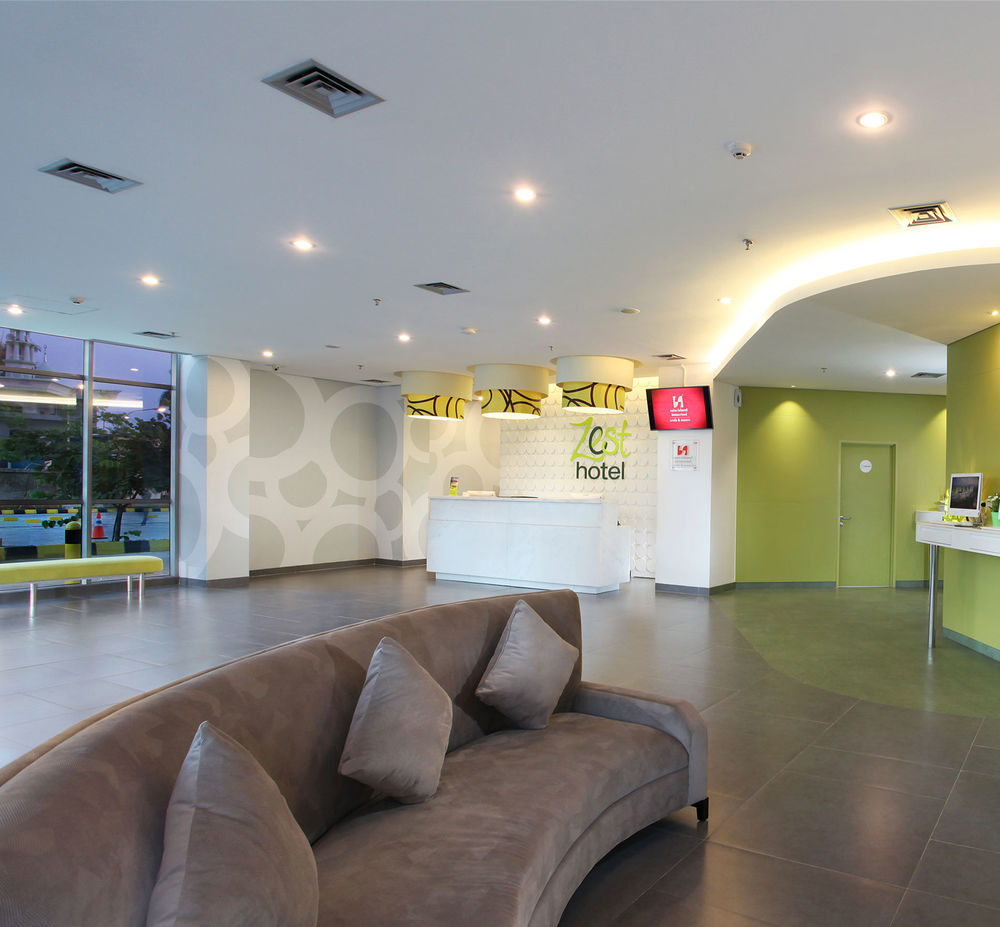 Zest Airport Jakarta By Swiss-Belhotel International Tangerang Esterno foto