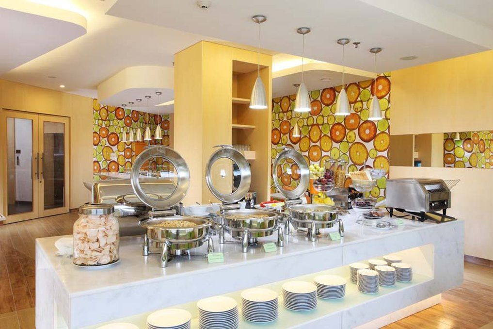 Zest Airport Jakarta By Swiss-Belhotel International Tangerang Esterno foto