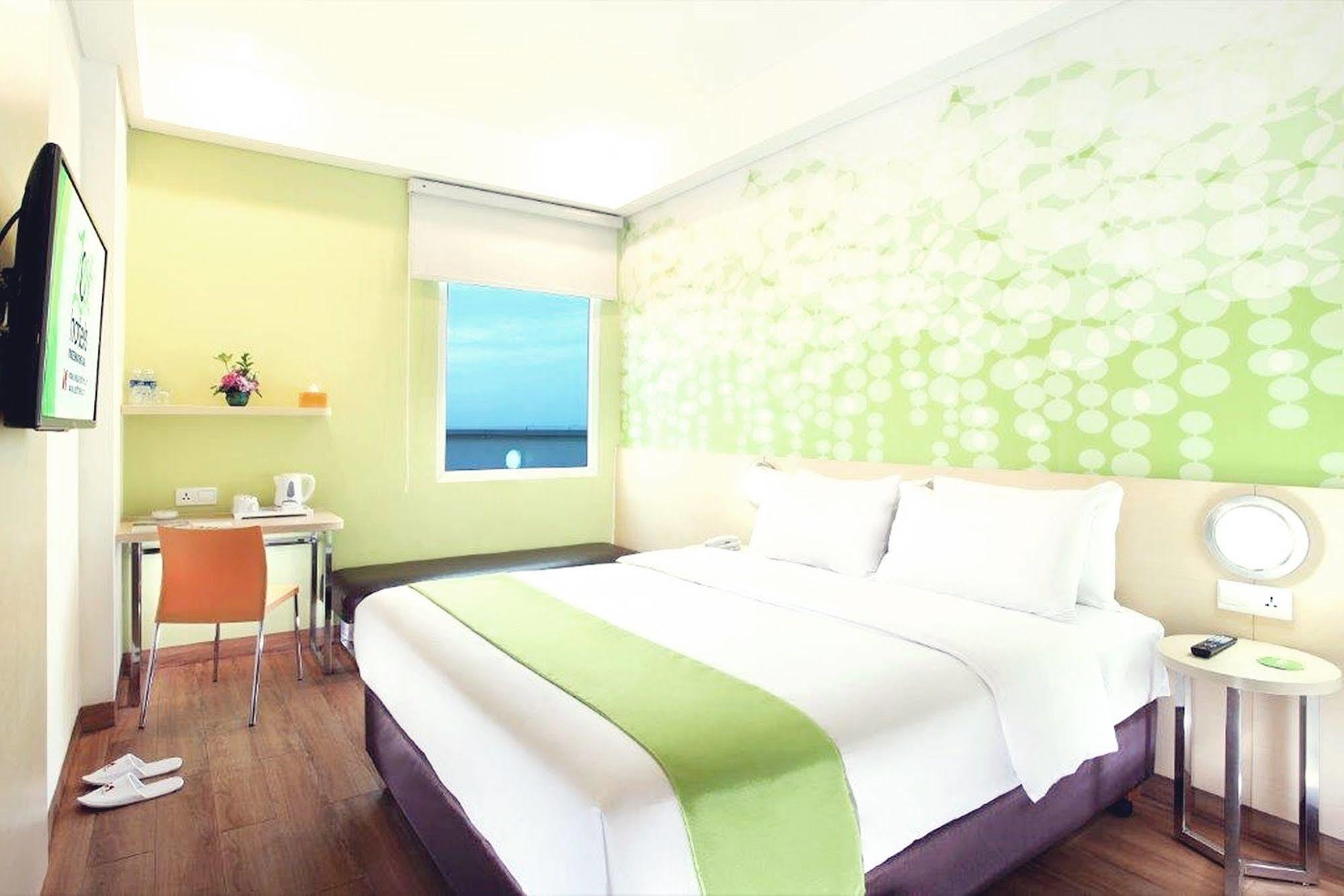 Zest Airport Jakarta By Swiss-Belhotel International Tangerang Esterno foto